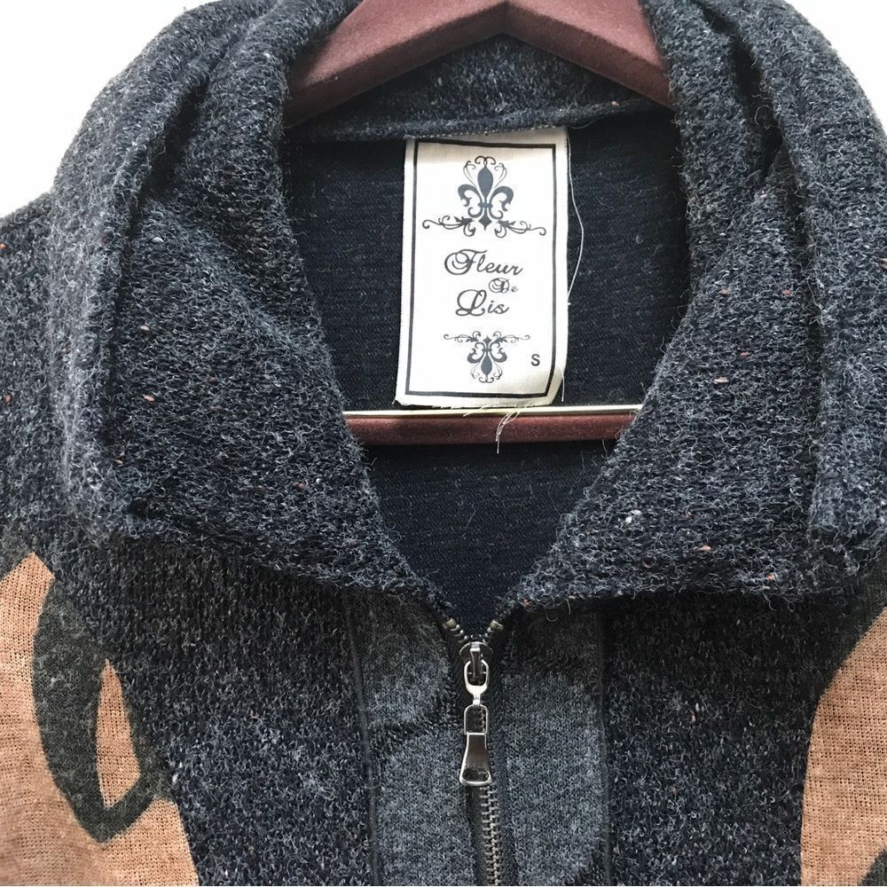 Fleur de Lis Brown Ruffle Pocket Cardigan (S) - Picture 3 of 10